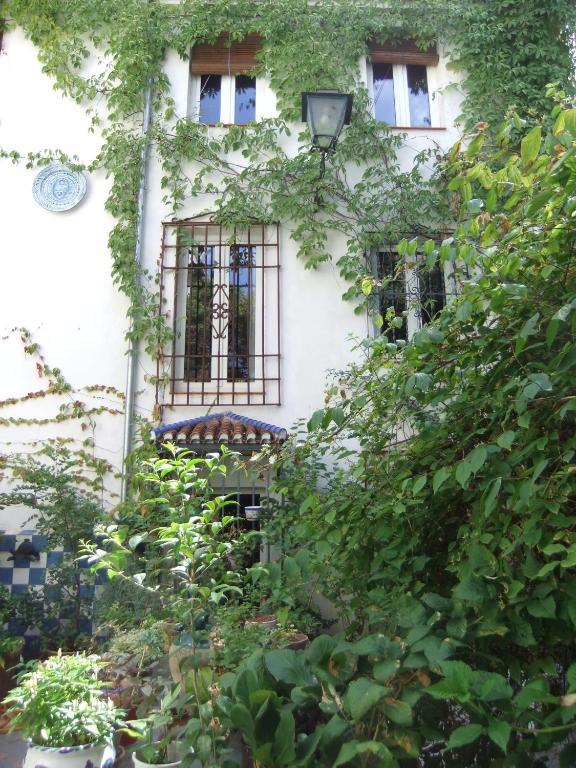 Pension Landazuri Granada Exterior photo
